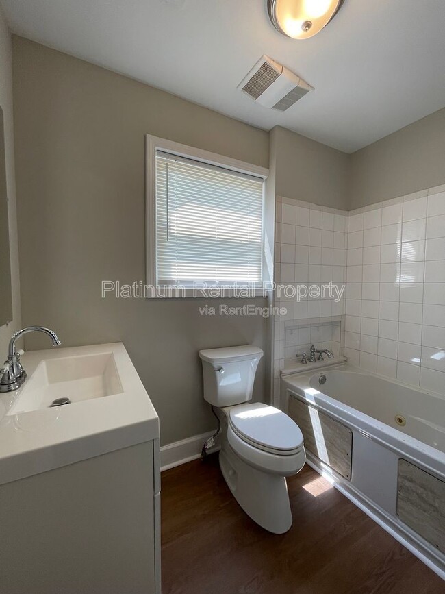 Building Photo - 1135 Coleman St SW