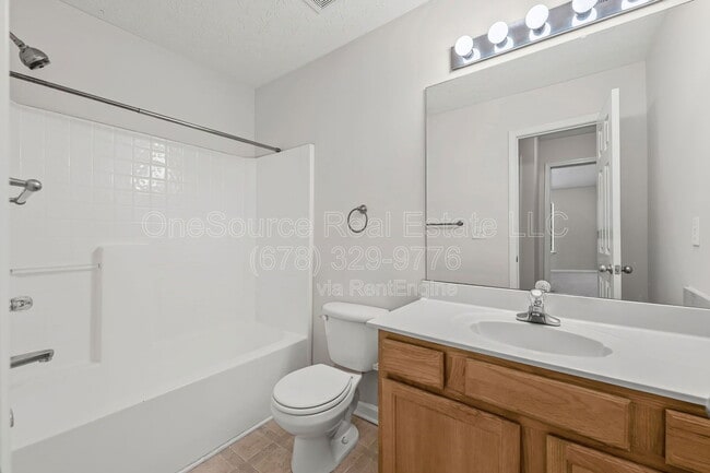 Building Photo - 2733 Vining Ridge Terrace