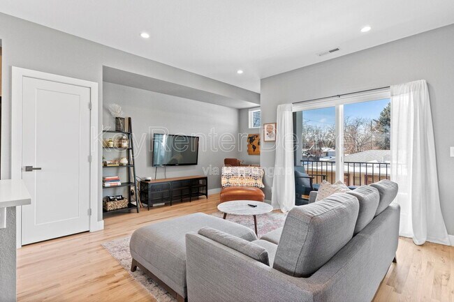 Building Photo - 7669 W 41st Ave