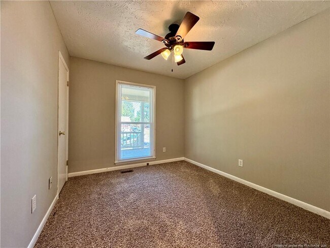 Building Photo - 3323 Balero Ct