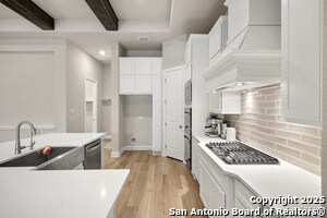 Building Photo - 914 Gyngell Ln
