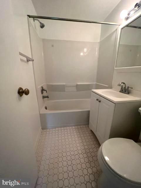 Building Photo - 429 Hampton Ct