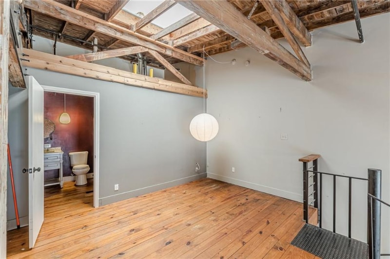 Building Photo - 63 Mangum St SW