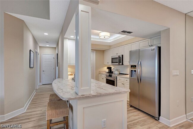 Building Photo - 776 Willowbrook Dr