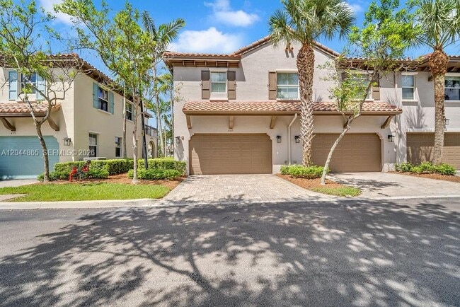 Building Photo - 4357 Cascada Cir