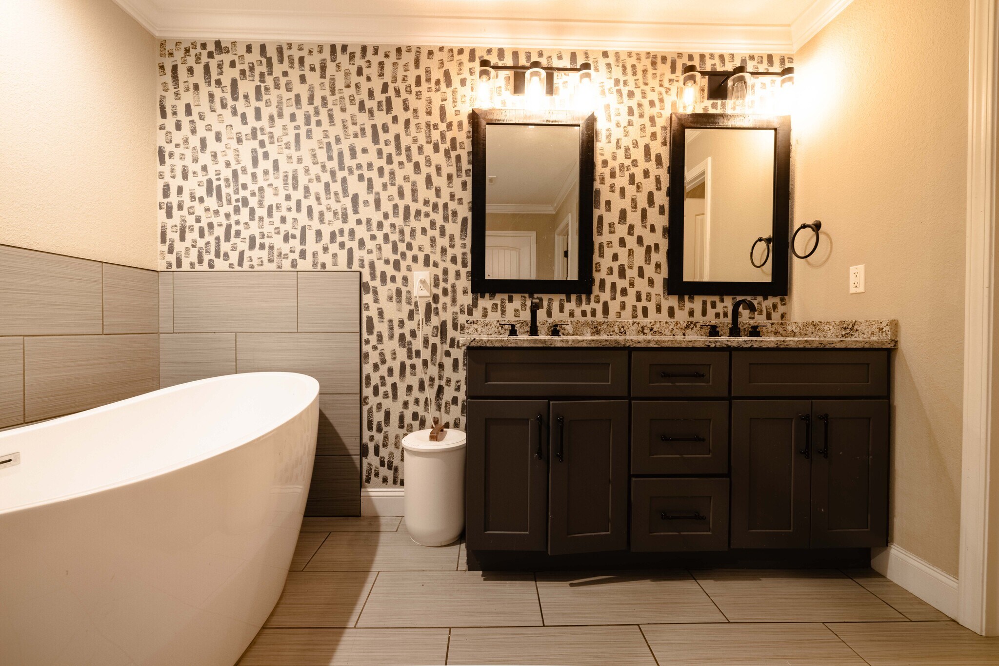 Master Bath - 301 Ridgestone Path