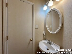 Building Photo - 8219 Maple Meadow Dr