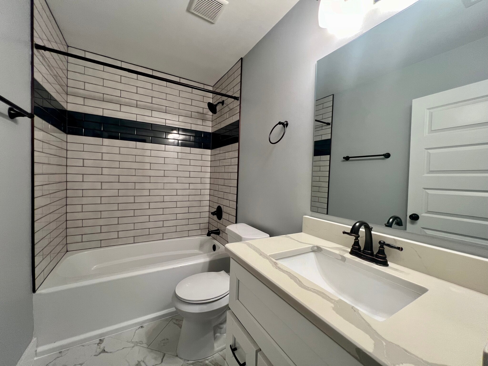 Upstairs Full Bath - 530 Paragon Mills Rd