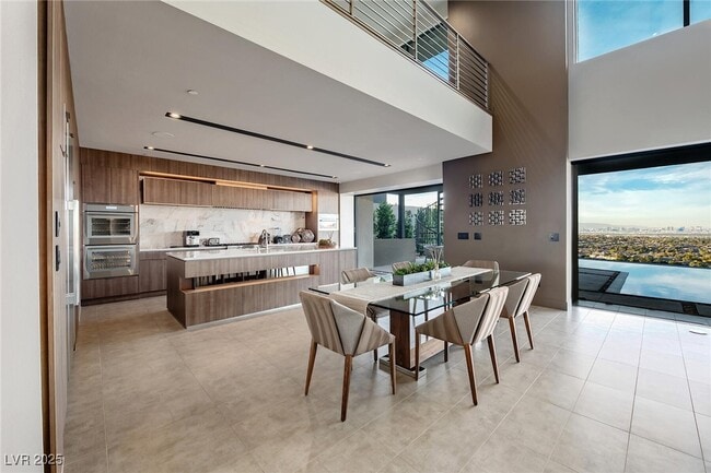 Building Photo - 810 Dragons Eye Dr