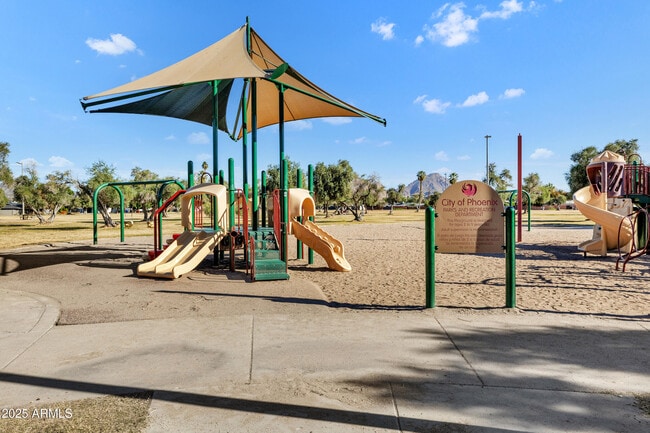 Building Photo - 4317 N 29th Way