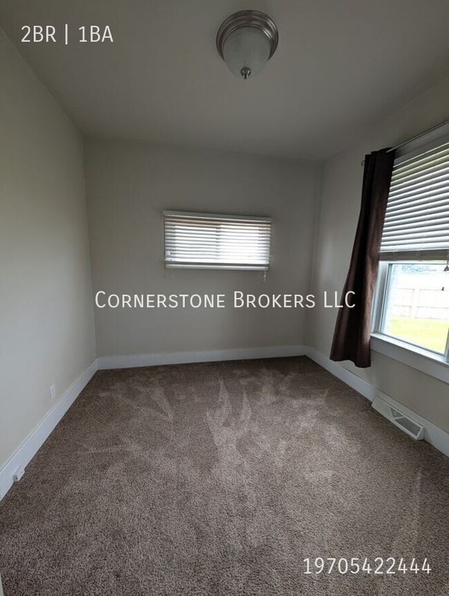 Building Photo - 1604 County Rd O