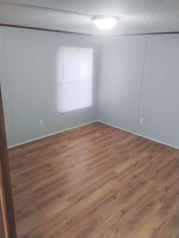 Building Photo - 1100 W Locust St