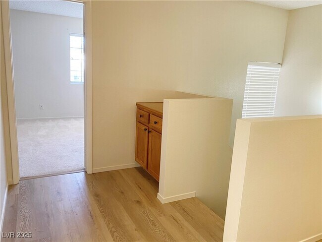 Building Photo - 3008 Ocean View Dr