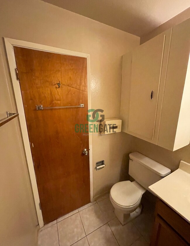 Building Photo - 1708 Castilla Way
