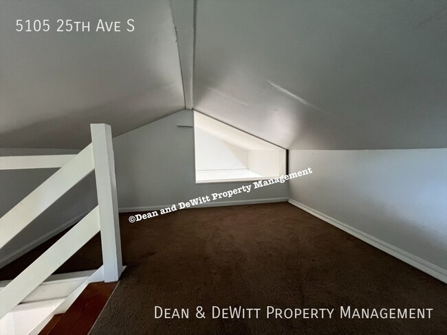 Building Photo - 5105 25th Ave S