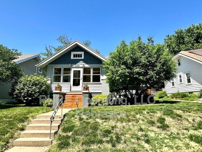 Building Photo - 5724 Rees St