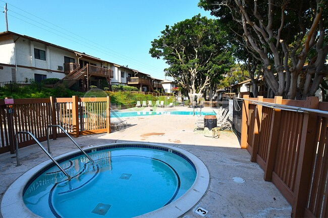 Building Photo - Mission Valley | Minutes to Interstates 15 & 8 | Close to Snapdragon Staduim