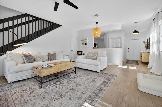 Building Photo - 1214 W Las Olas Blvd