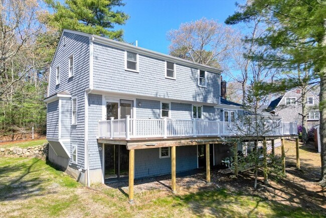 Building Photo - 10 Anchor Dr