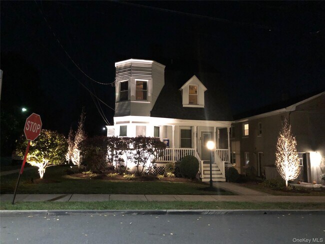 Building Photo - 60 Elysian Ave
