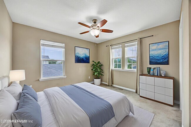 Building Photo - 12237 Woodview Dr