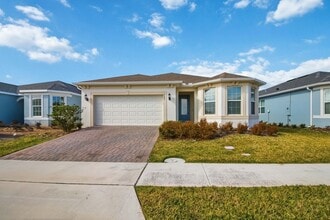 Building Photo - 55+ Community Twin Lakes St Cloud, FL