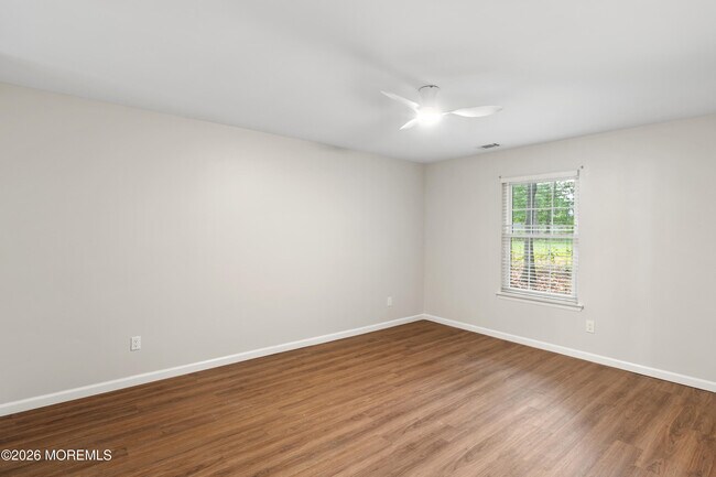 Building Photo - 36 Steeplechase Ct