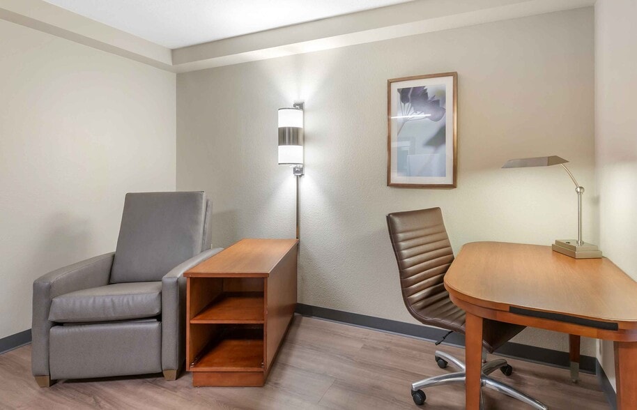 Building Photo - Furnished Studio-Pittsburgh - Cranberry - I-76