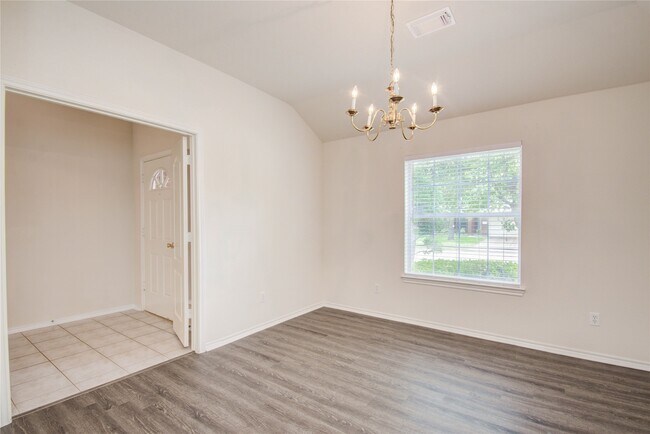 Building Photo - 5715 Afton Ridge Ln