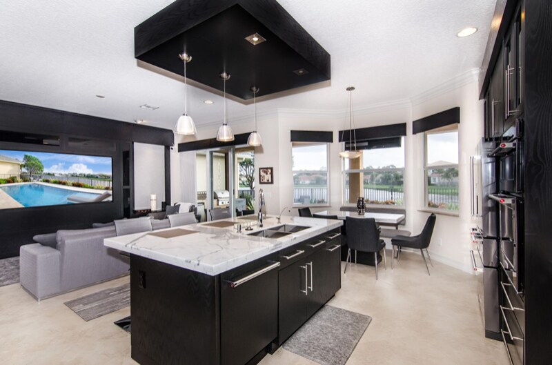 Building Photo - 4933 Pacifico Ct