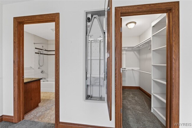 Building Photo - 3945 Lower River Rd