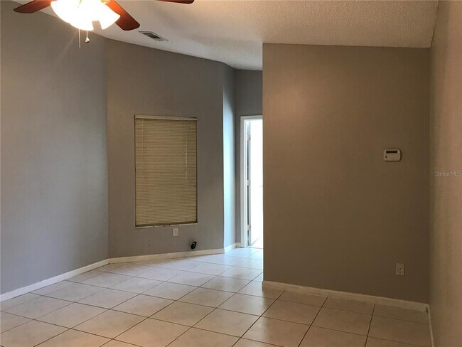 Building Photo - 3200 Woodruff Dr