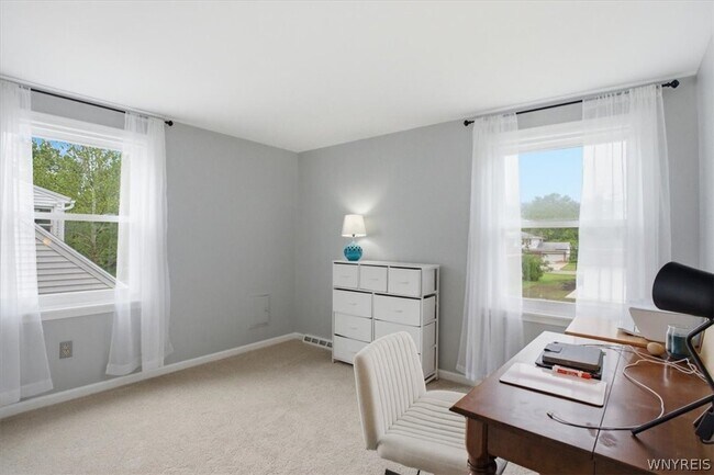 Building Photo - 15 Telfair Dr
