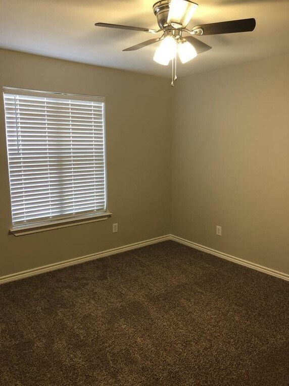 Building Photo - 212 Gulf Pump Rd