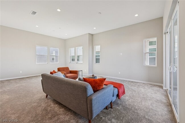 Building Photo - 3338 Esker Rdg Ave