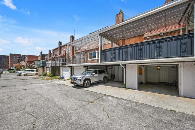 Building Photo - 99-64 65th Ave