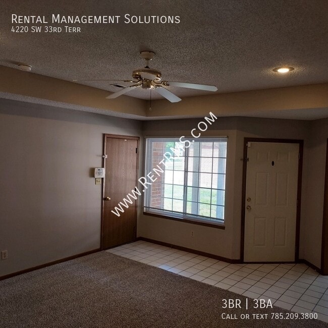 Building Photo - 4220 SW 33rd Terrace