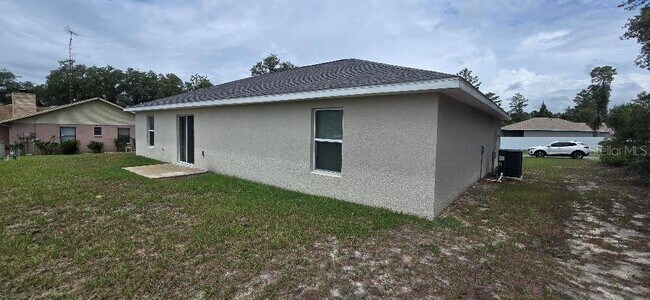 Building Photo - 2830 162nd Ln