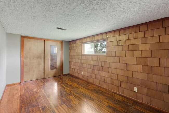 Building Photo - FOUR BEDROOM CHARMER WITH ADU IN CASTLE ROCK