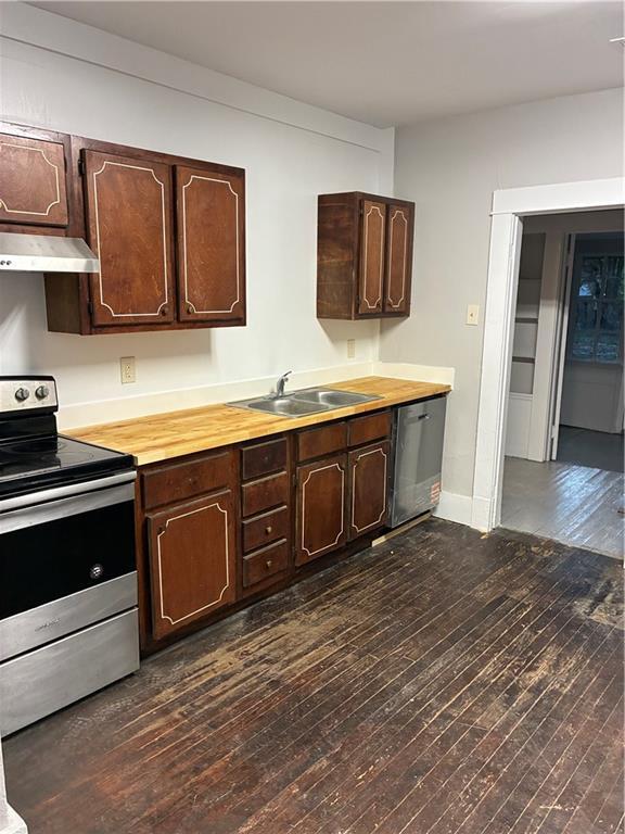 Building Photo - 113 N Carlen St