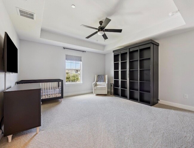 Building Photo - 6817 Davenport Divide Rd