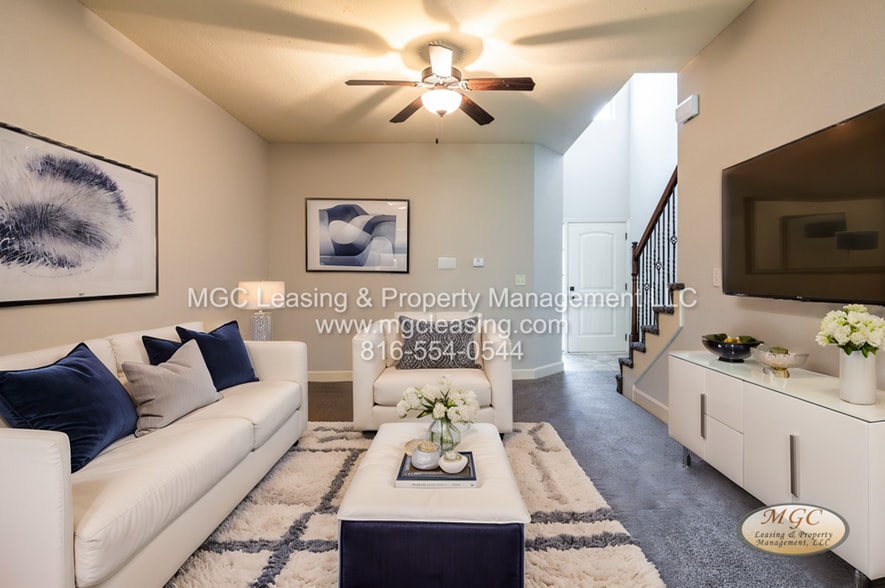 Interior Photo - Eagle Creek