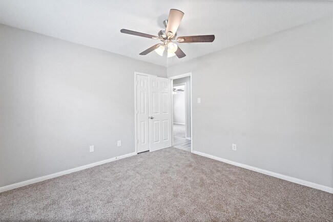 Building Photo - 17043 Macleish Dr