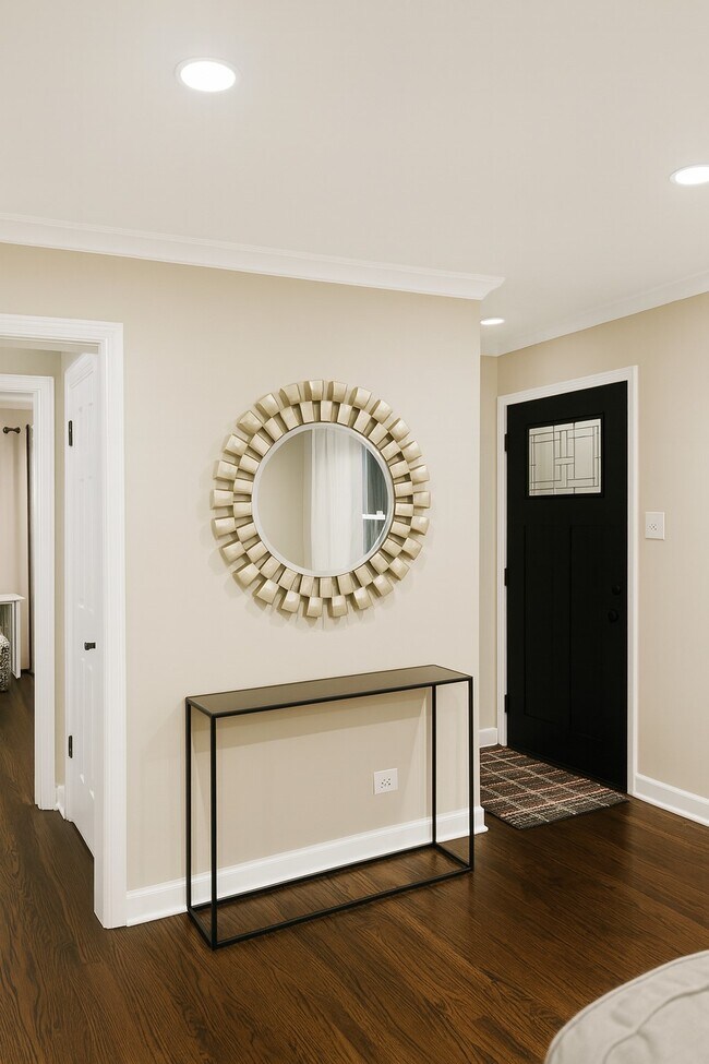 Building Photo - 9127 Central Ave