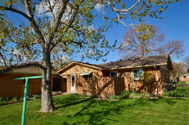 Building Photo - 5440 Nolan St