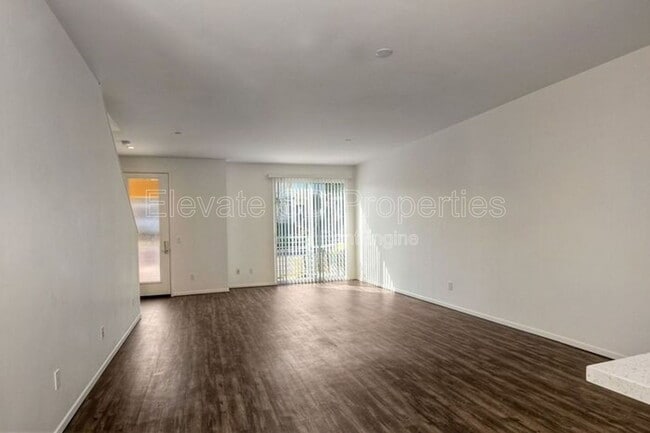 Building Photo - 2866 C St