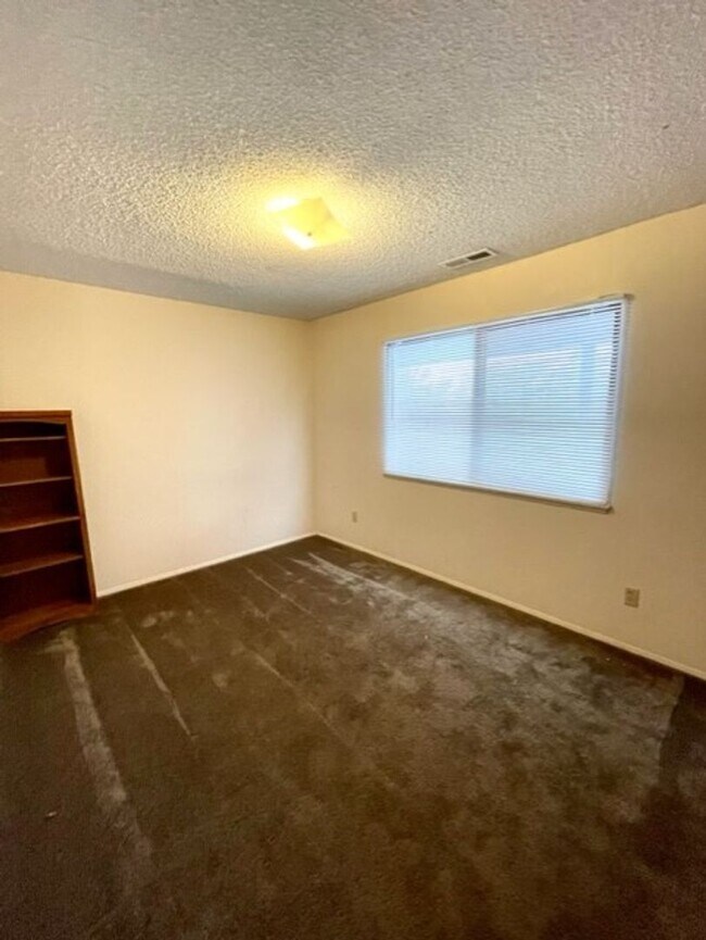 Building Photo - One of a kind property!  Huge lot, great h...