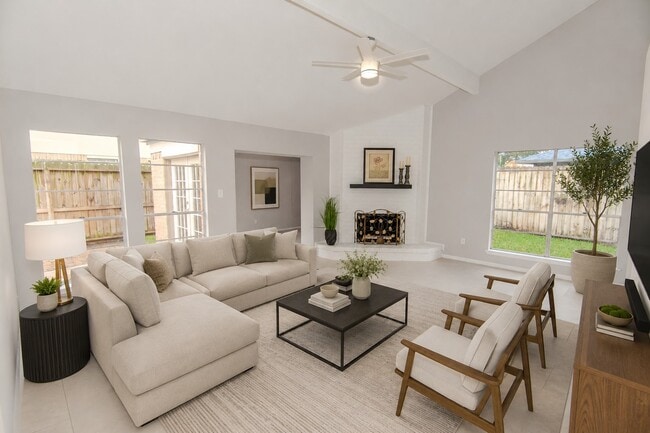 Building Photo - 6703 Stonewater
