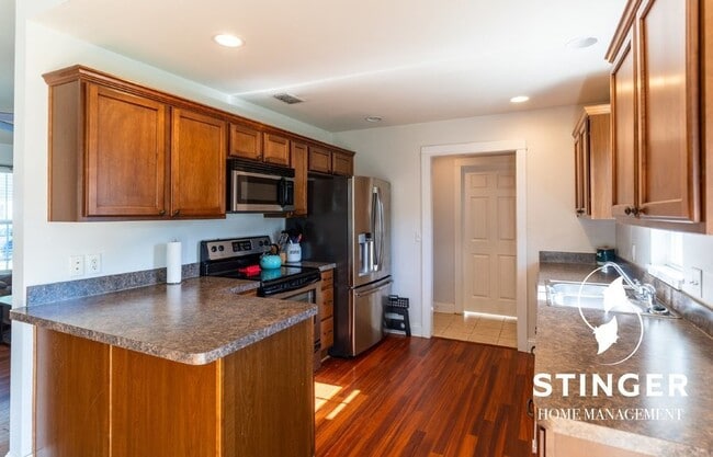 Building Photo - 46 Spearmint Cir