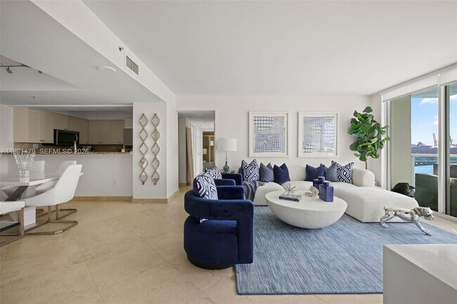 Building Photo - 650 West Ave